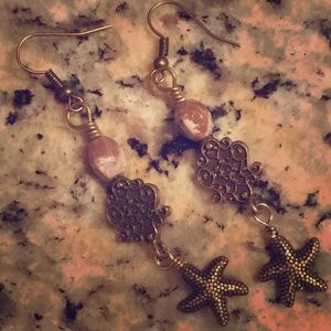 Antique style Agate,  bronze toned drop earrings